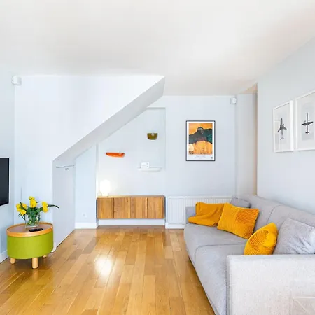 Guestready - Vibrant&retro At République